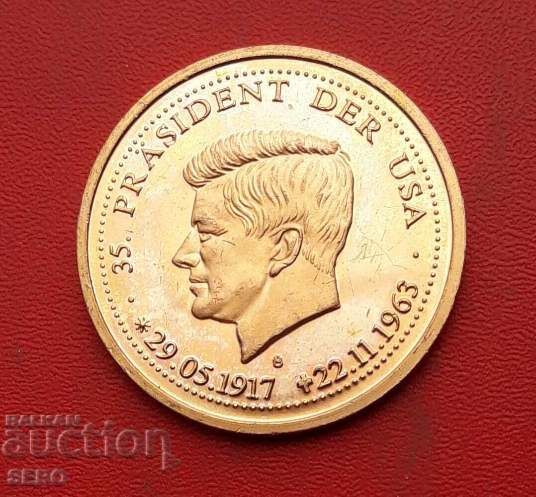 Medal - Germany - Kennedy - Savior of West Berlin with price 3.01 BGN | € 1.54 Medal - Germany - Kennedy - Savior of West Berlin with price 3.01 BGN | € 1.54