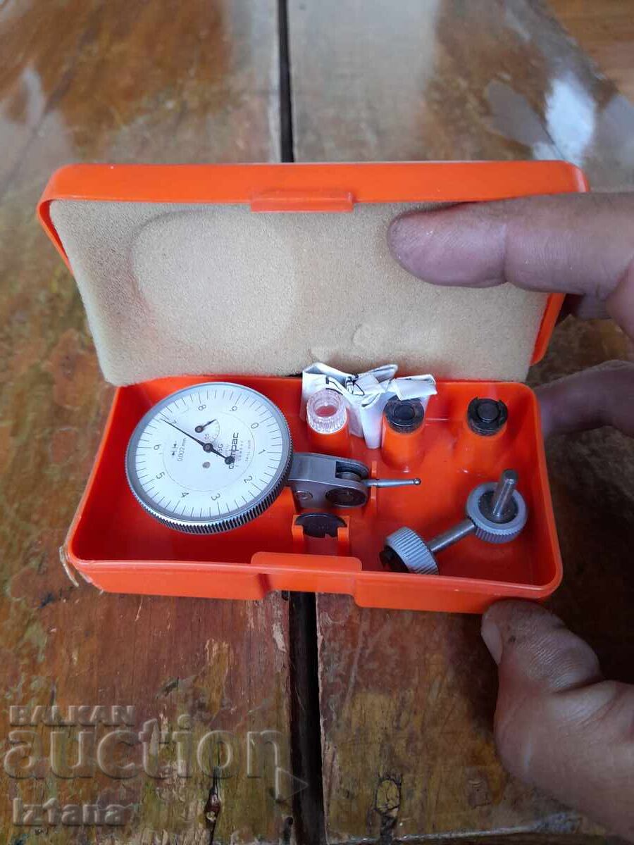 Delivery of Star indicator clock Tesatast