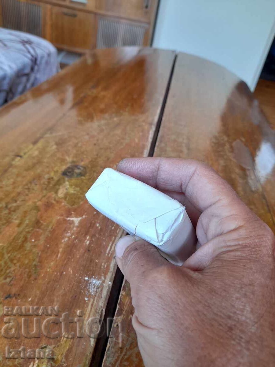 Δημοπρασία Παλιό σαπούνι Μωρό Δημοπρασία Παλιό σαπούνι Μωρό