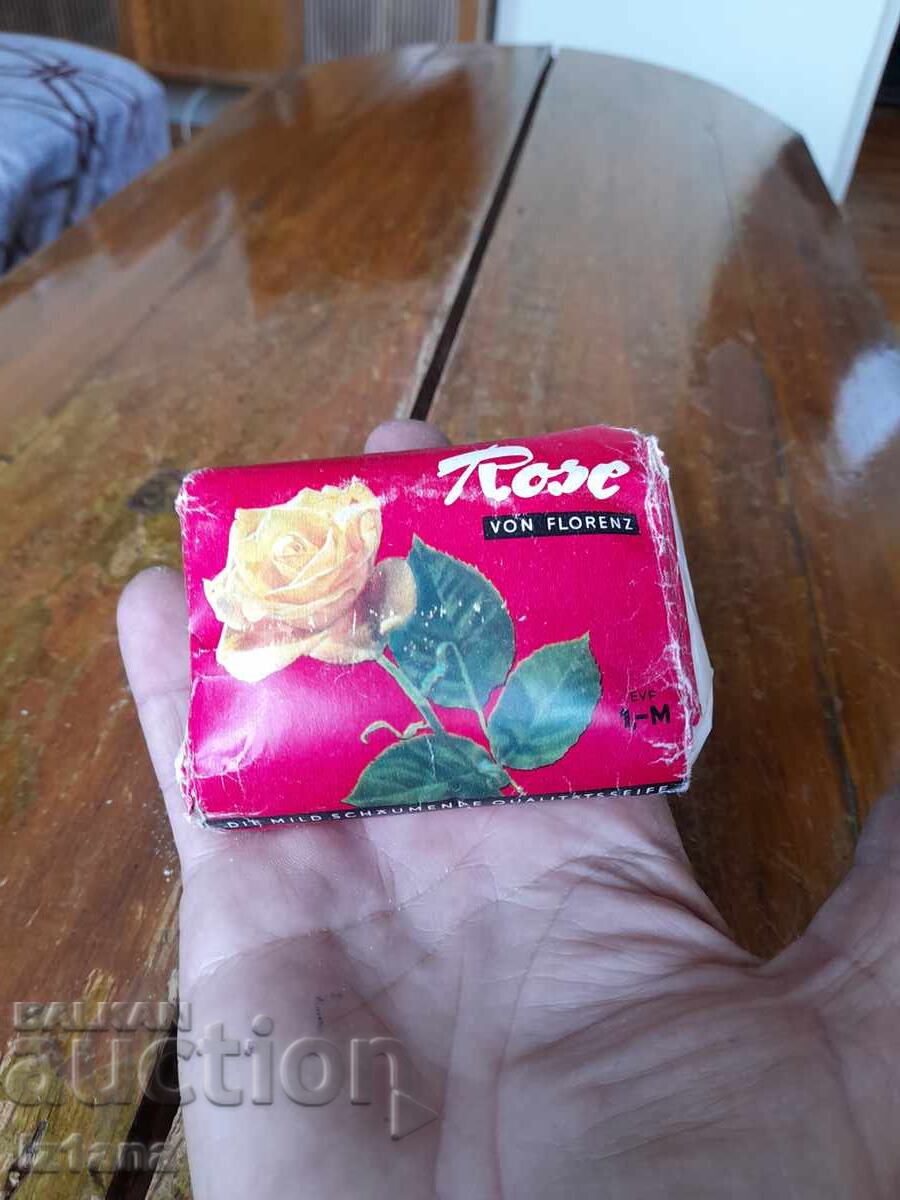 Παλαιό Σαπούνι Rose