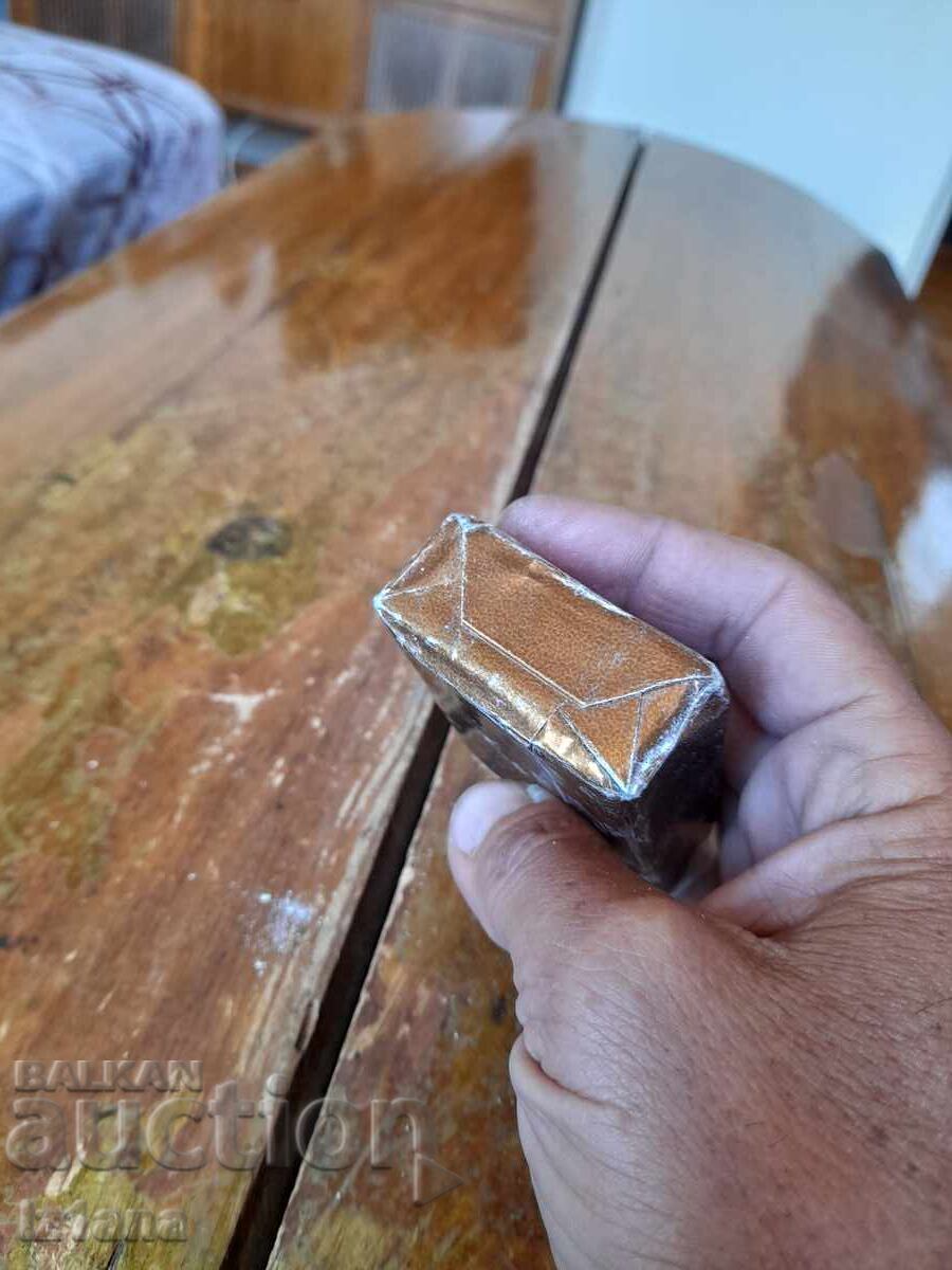 Παράδοση Παλιό Σαπούνι Καπνού