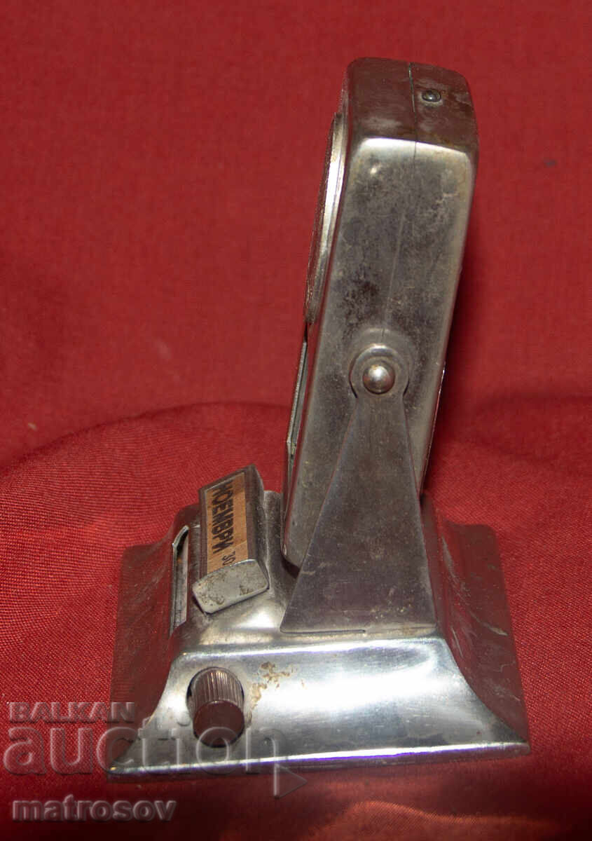 Livrarea Calendar de masă mecanic CCCP Livrarea Calendar de masă mecanic CCCP