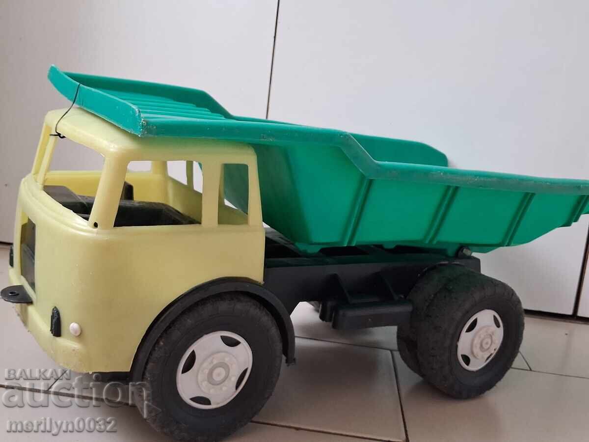 Toy social truck "Captain Santa Nikola" Gabrovo NRB 70s with price 73.00 BGN | € 37.32