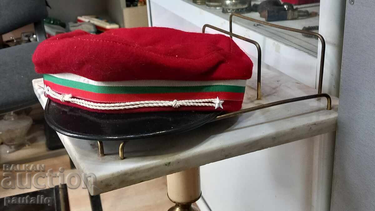 Φοιτητικό καπέλο από το Σότσα Φοιτητικό καπέλο από το Σότσα