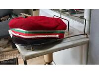 Pălărie studențească de la SOCA