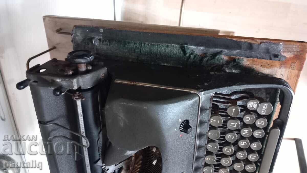 MAȘINĂ DE SCRIS RARĂ RHEINMETALL REINMETAL - 5