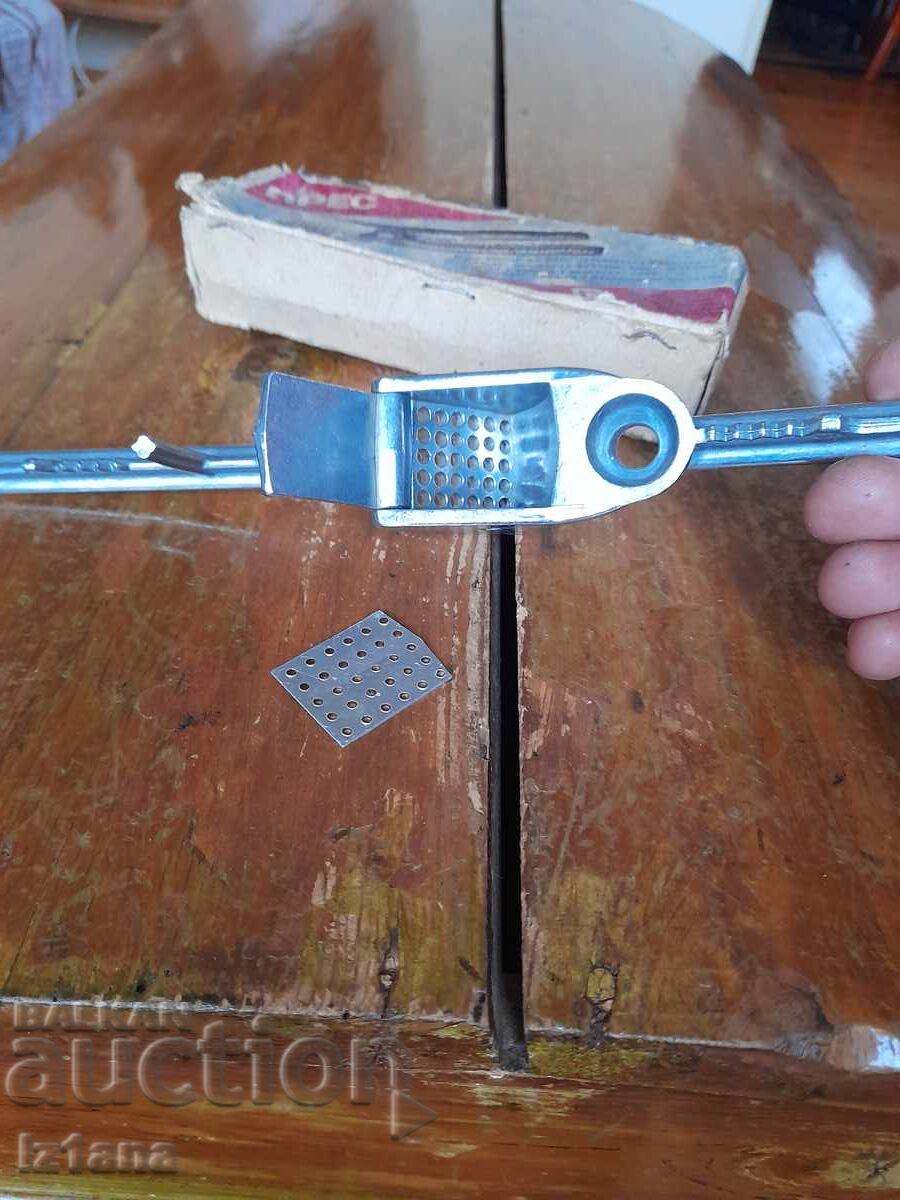 Old aluminum garlic press - 6
