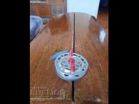 Mulinetă veche de pescuit