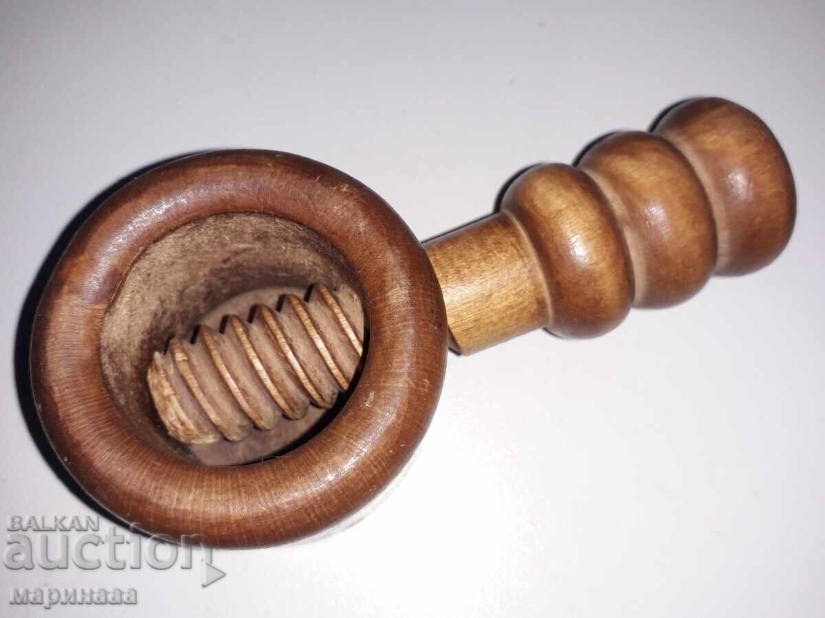 OLD NUTCRACKER. WOOD
