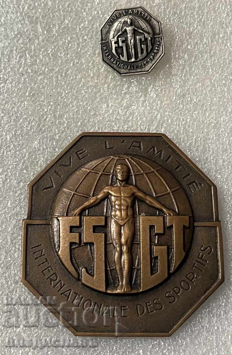 Спортен плакет и значка ФРАНЦИЯ с кутия