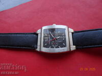 COLLECTOR'S WATCH 33