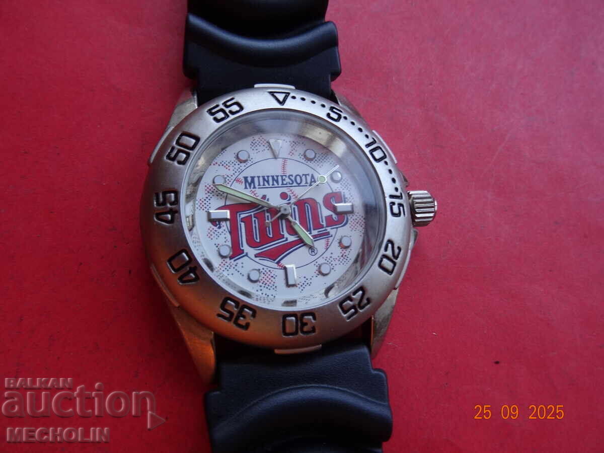 Συλλεκτικό Ρολόι MINNESOTA με τιμή 15.00 BGN | € 7.67 Συλλεκτικό Ρολόι MINNESOTA με τιμή 15.00 BGN | € 7.67