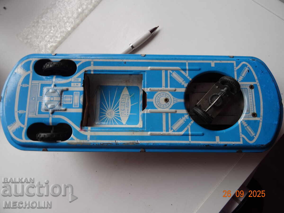 Collectible Metal Car INTERCOZMOSZ - 5 Collectible Metal Car INTERCOZMOSZ - 5