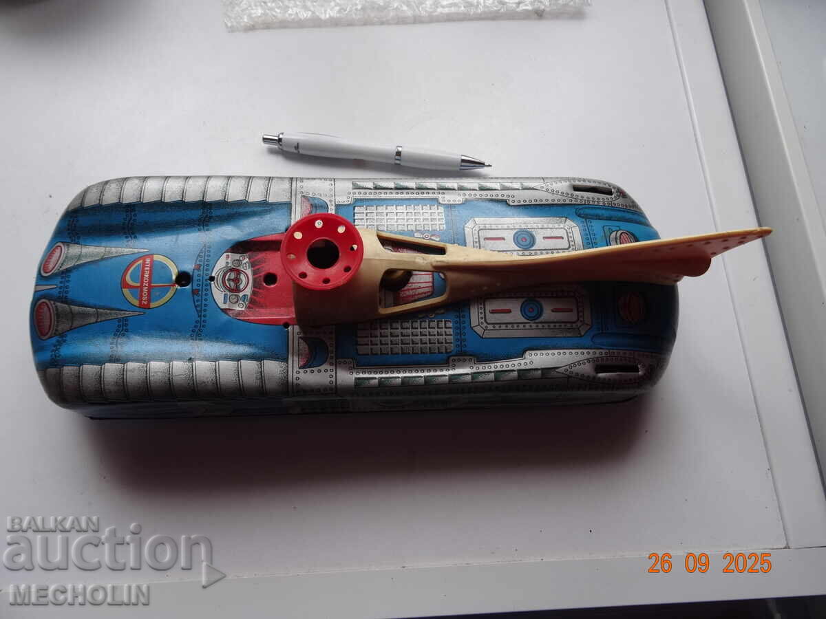 Collectible Metal Car INTERCOZMOSZ Collectible Metal Car INTERCOZMOSZ