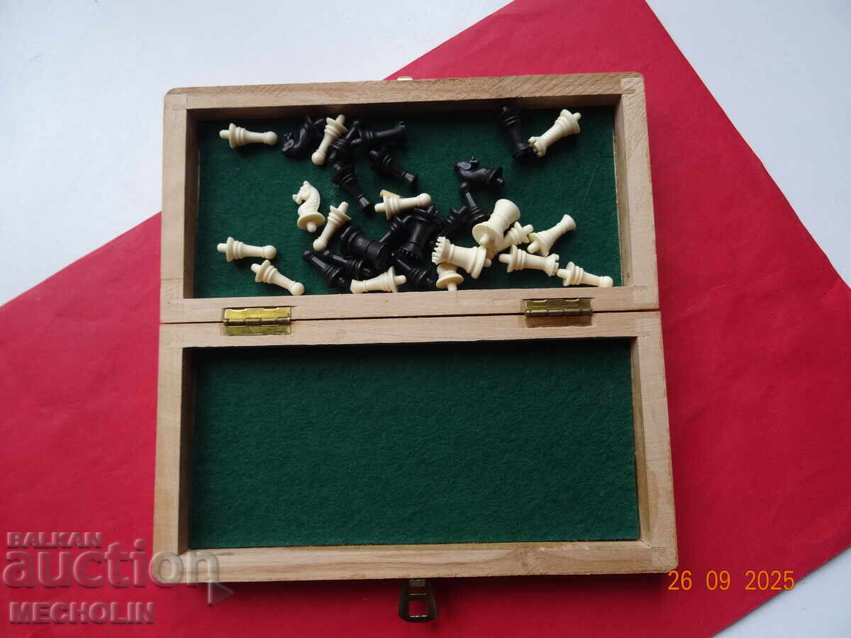 kolektsionerski   DYRVEN MINI SHAH - 5