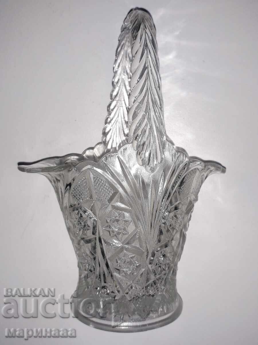 VECHE ''COȘNIȚĂ''. STICLĂ cu preț 5.00 BGN | € 2.56 VECHE ''COȘNIȚĂ''. STICLĂ cu preț 5.00 BGN | € 2.56