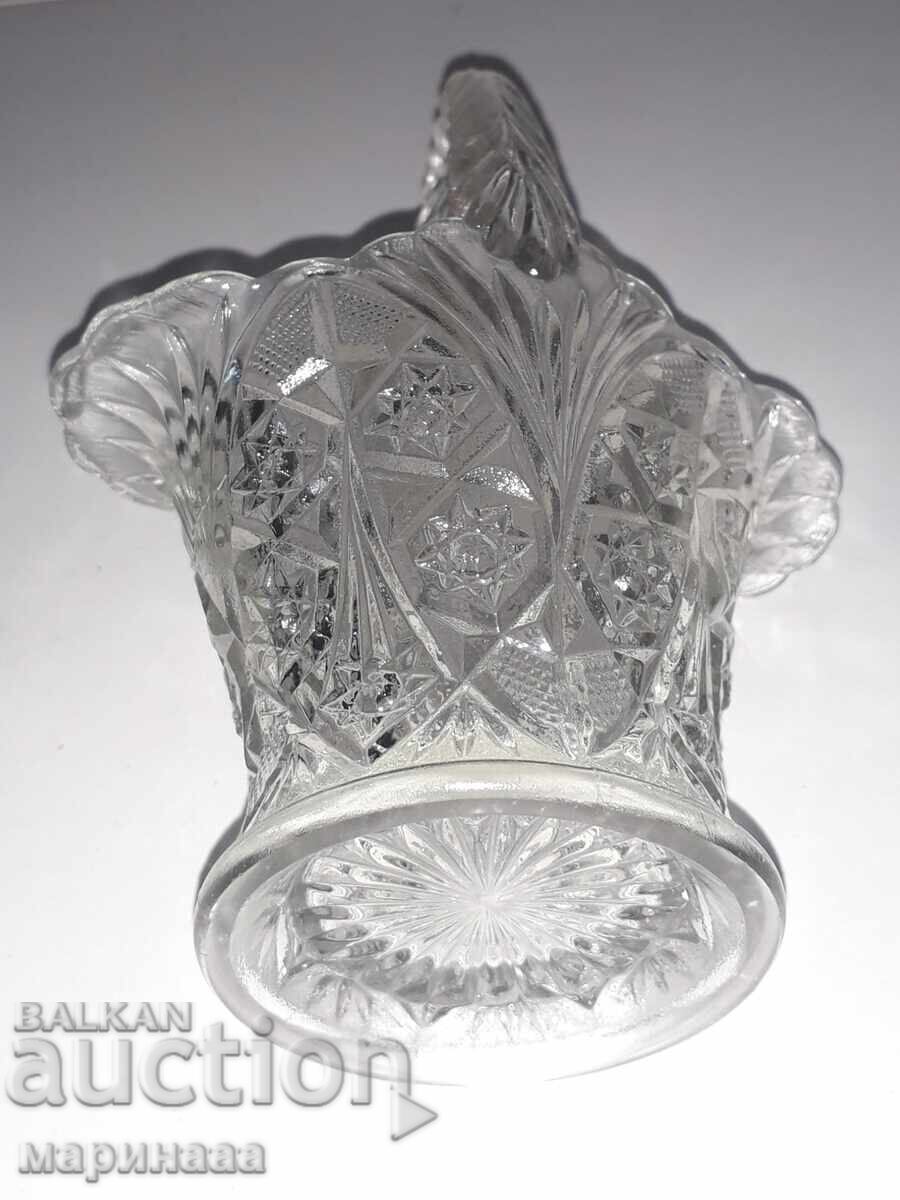 VECHE ''COȘNIȚĂ''. STICLĂ - 5 VECHE ''COȘNIȚĂ''. STICLĂ - 5