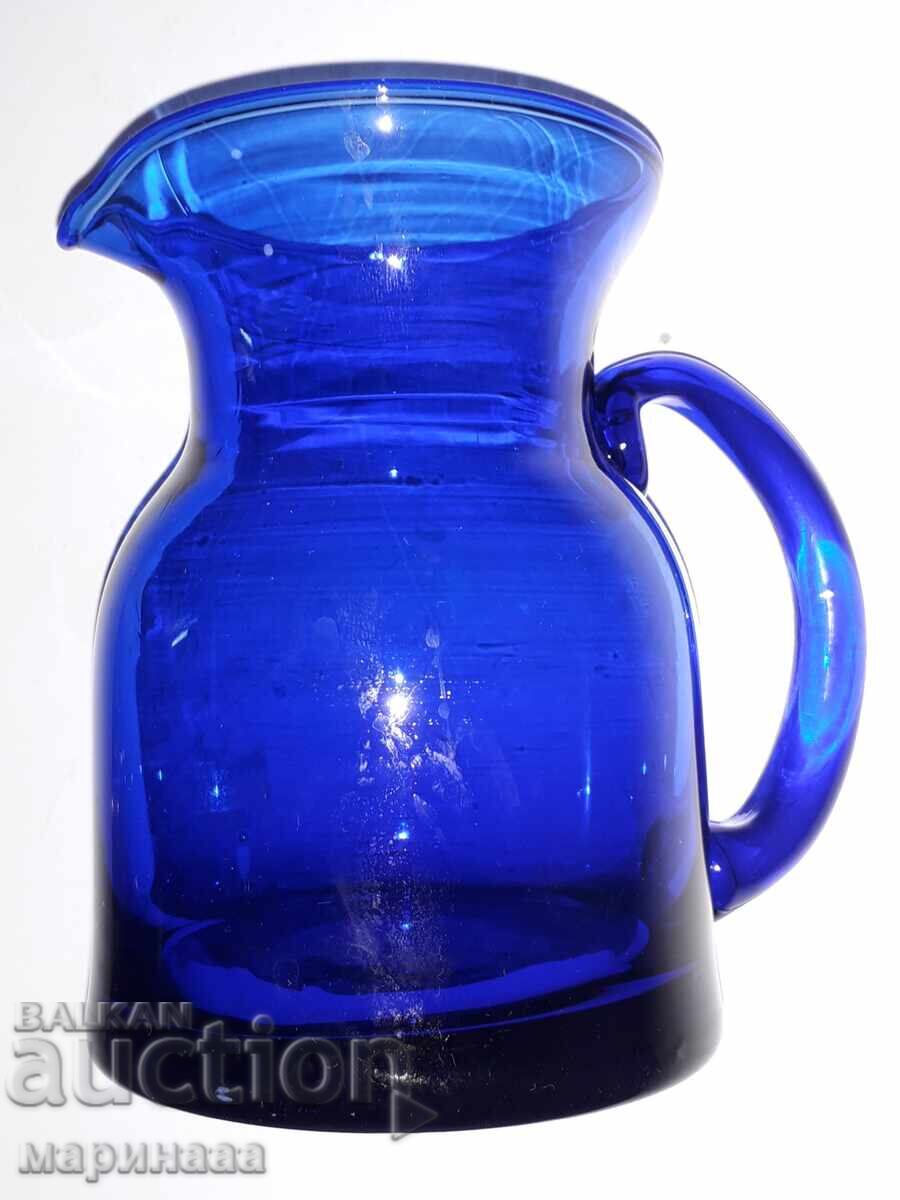 ΚΑΝΑ. ΜΠΛΕ ΓΥΑΛΙ με τιμή 7.00 BGN | € 3.58 ΚΑΝΑ. ΜΠΛΕ ΓΥΑΛΙ με τιμή 7.00 BGN | € 3.58