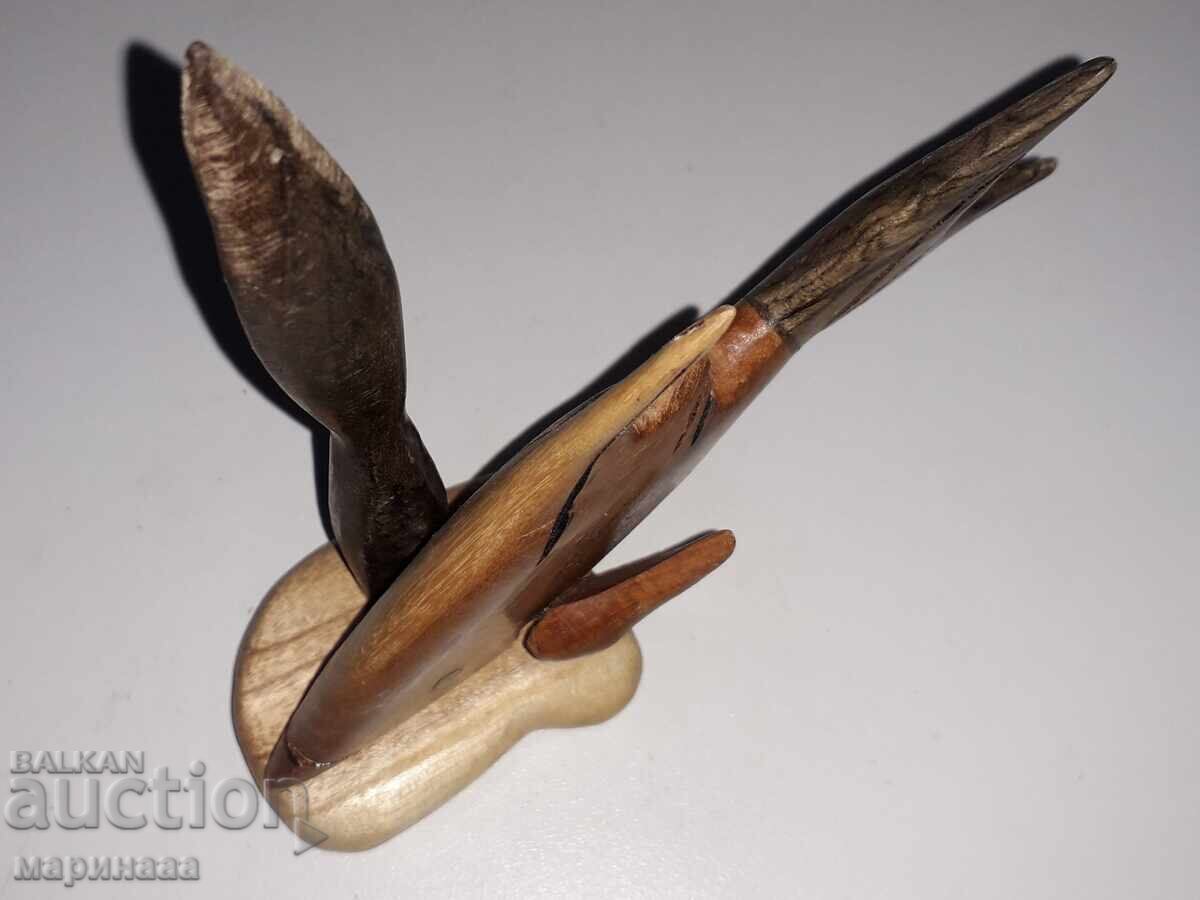 Auction  FIGURE. TREE