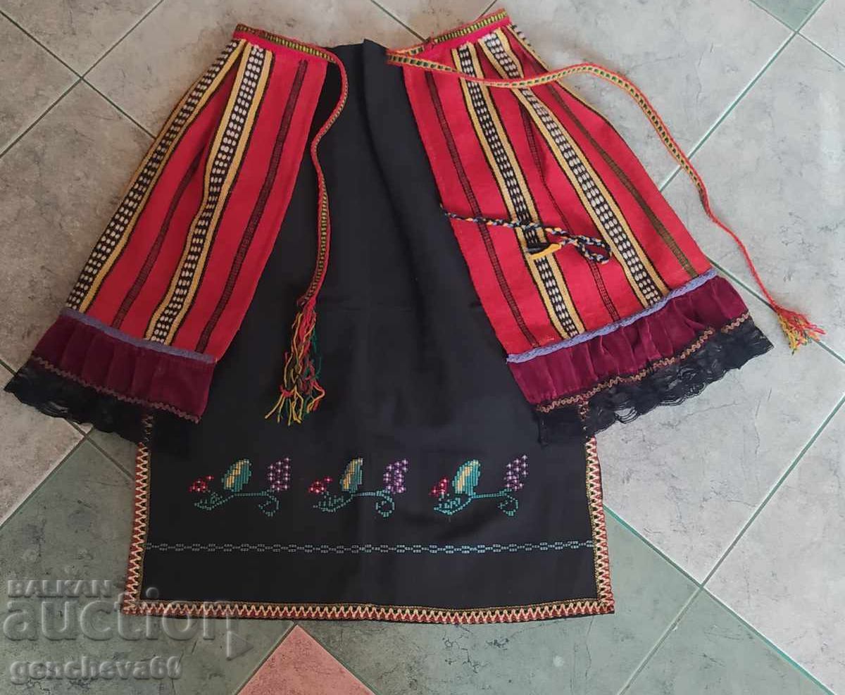 Woolen fabric and authentic apron - 6