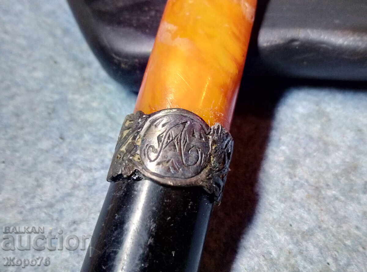 Παλαιό Ρωσικό ΚΕΧΜΠΑΡΕΝΙΟ ΤΣΙΓΑΡΟ με ΑΡΓΥΡΟ ΚΟΥΜΠΩΜΑ με Μονόγραμμα Λ με τιμή 60.00 BGN | € 30.68 Παλαιό Ρωσικό ΚΕΧΜΠΑΡΕΝΙΟ ΤΣΙΓΑΡΟ με ΑΡΓΥΡΟ ΚΟΥΜΠΩΜΑ με Μονόγραμμα Λ με τιμή 60.00 BGN | € 30.68