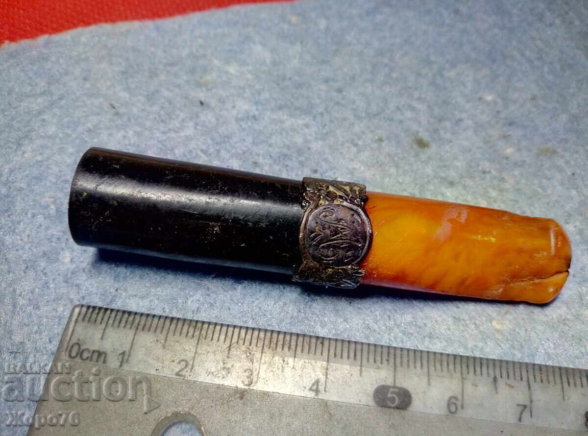 Стара Русия КЕХЛИБАРЕНО ЦИГАРЕ с СРЕБЪРЕН ОБКОВ с Монограм Л