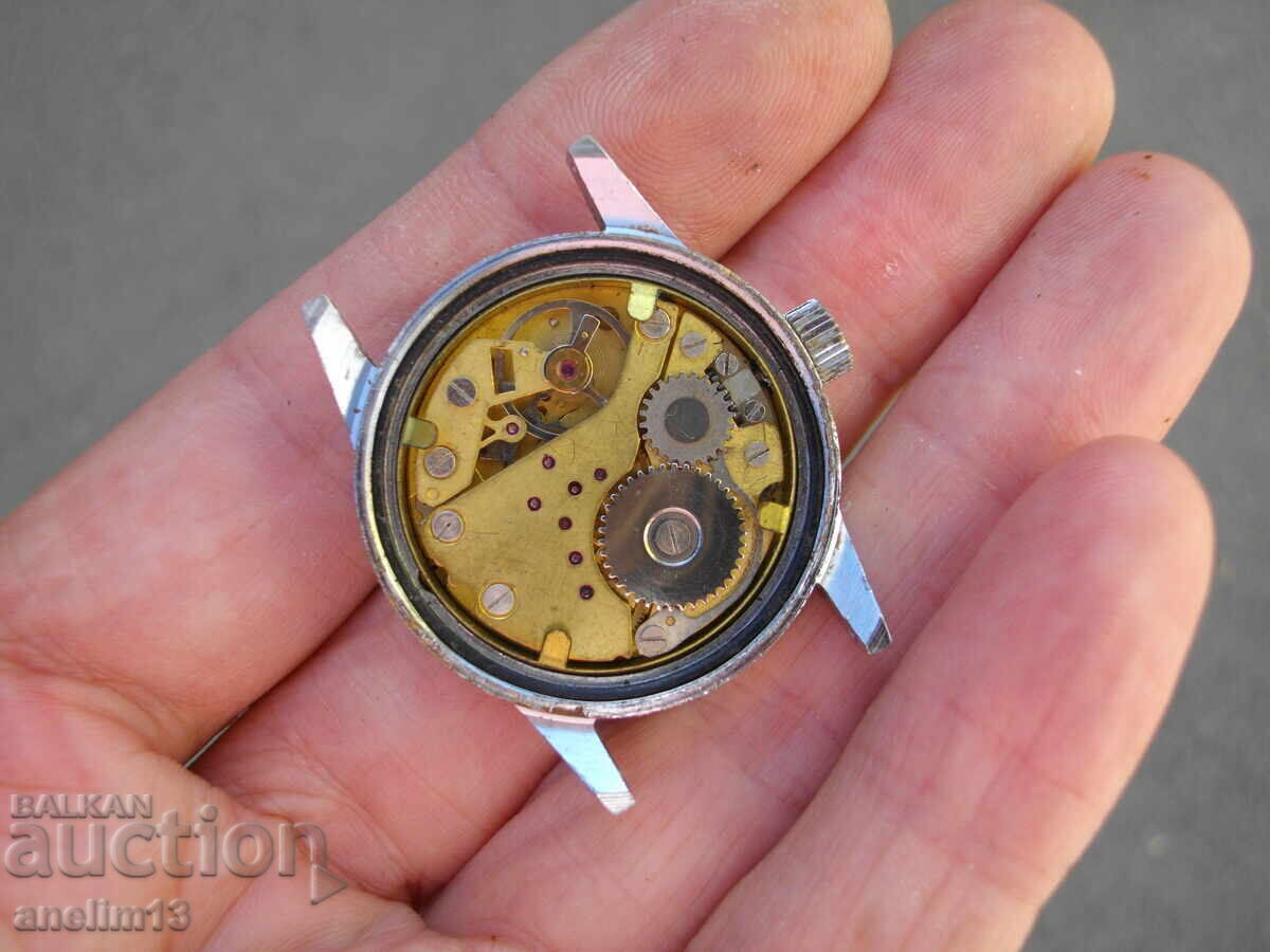 КОЛЕКЦИОНЕРСКИ ВОДОЛАЗЕН ЧАСОВНИК BESANCON DIVER - 7