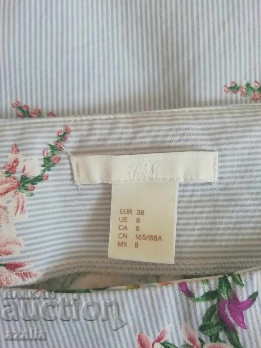 Auction Delicate summer blouse 100% cotton Auction Delicate summer blouse 100% cotton