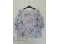 Delicate summer blouse 100% cotton