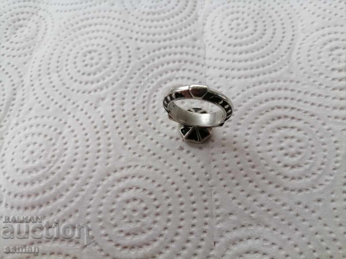Old silver signet ring - 5 Old silver signet ring - 5