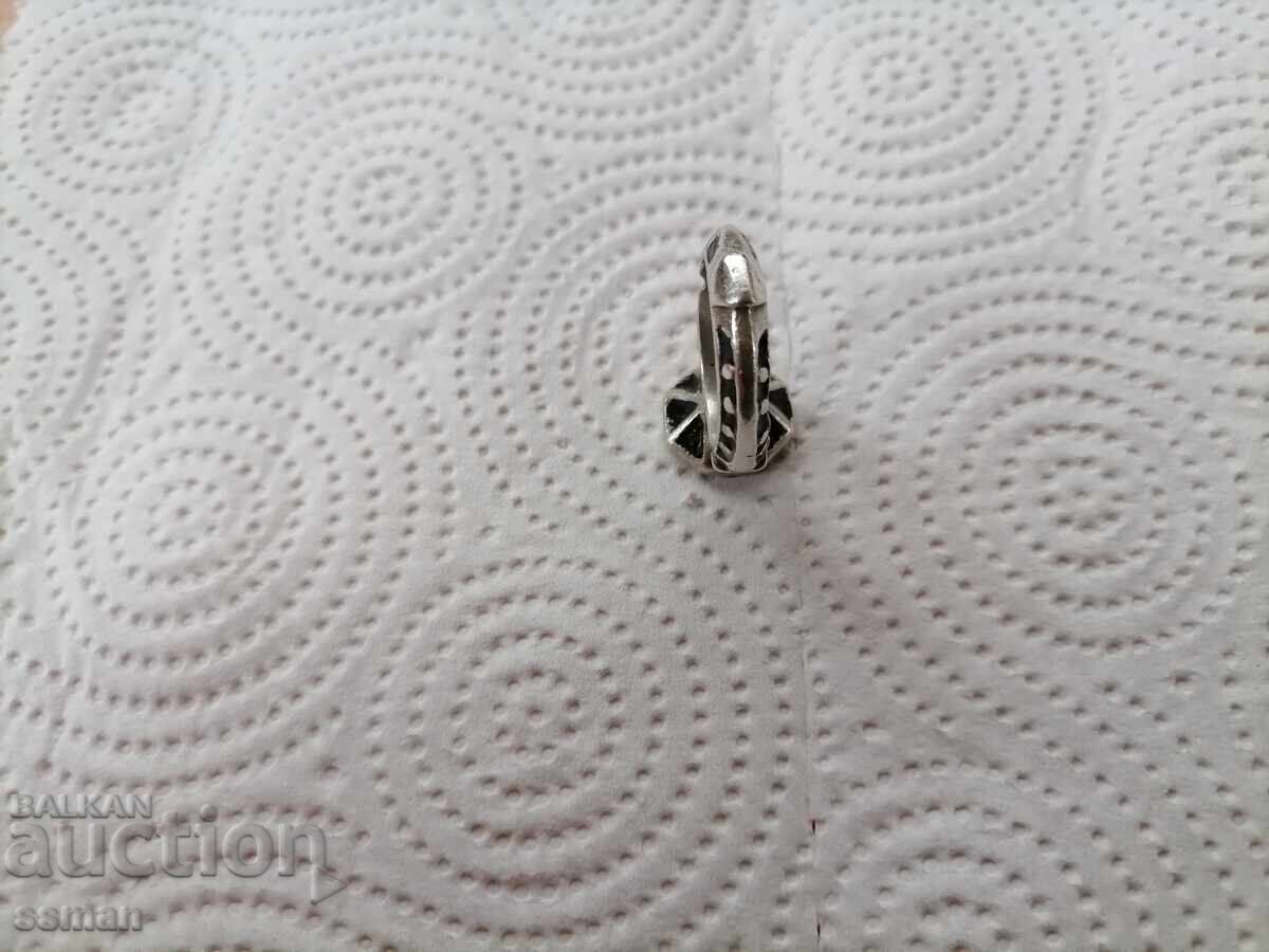 Old silver signet ring - 6 Old silver signet ring - 6