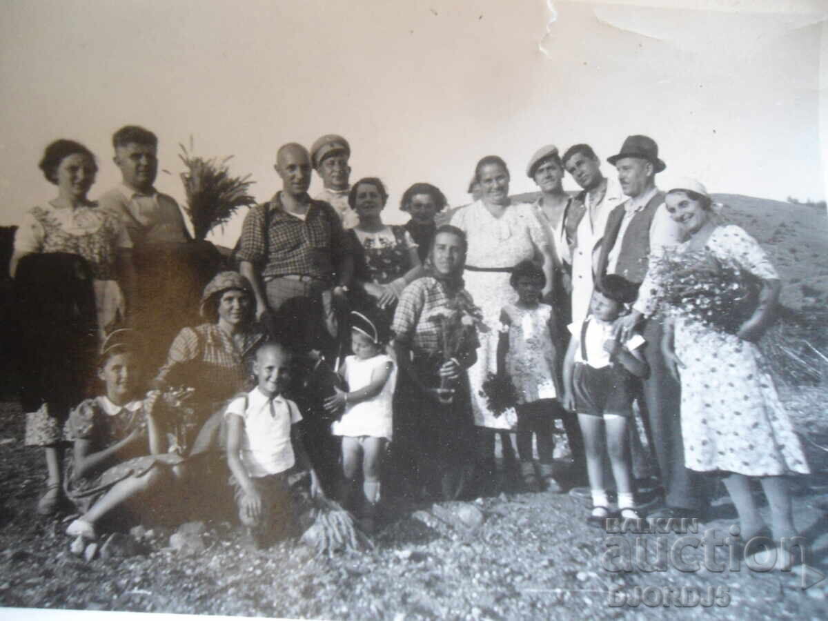 Стара снимка, 1937 год. Стара снимка, 1937 год.