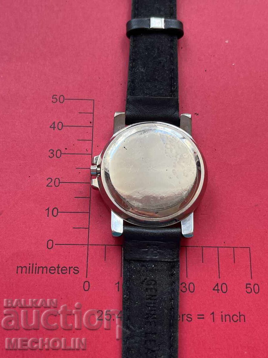 Delivery of WATCH Japanese mechanism 40th anniversary