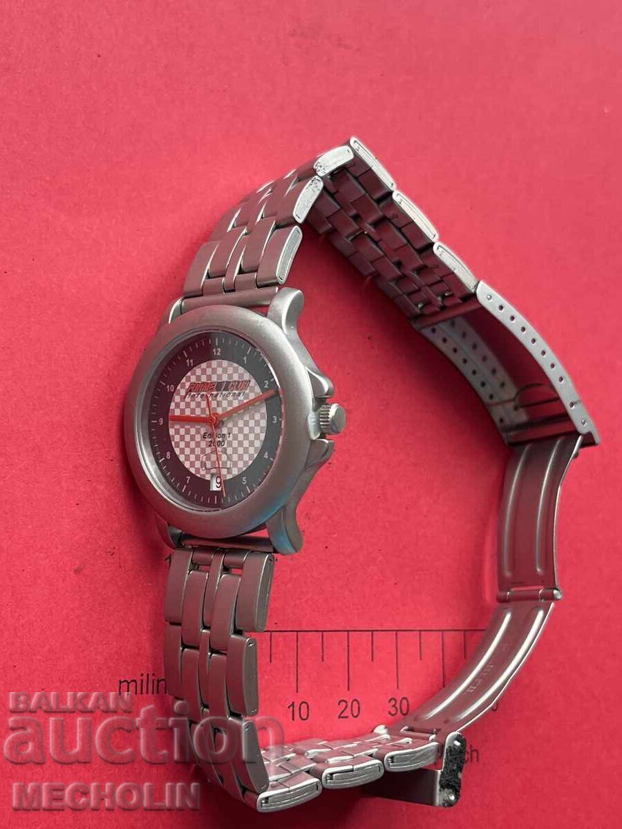 Аукцион ЧАСОВНИК японски механизъм  F1 2000