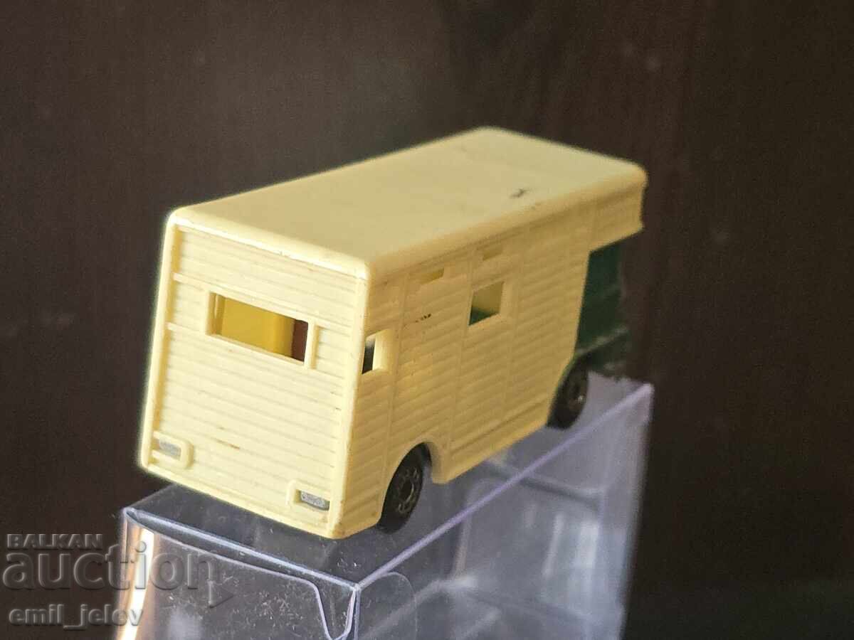 LESNEY MATCHBOX - 40C Horse Box 1977-1982 - 5