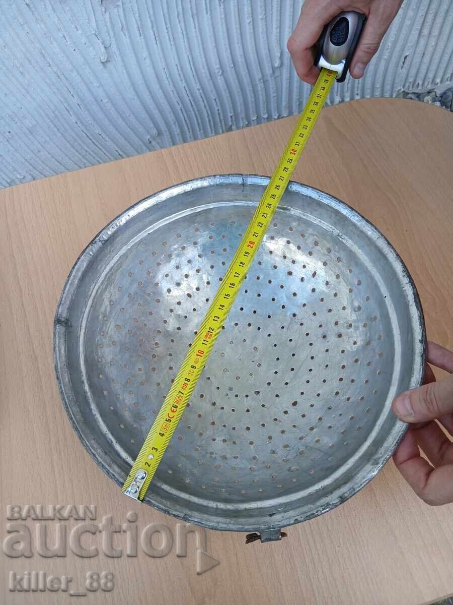 Παράδοση Παλιό χάλκινο γευτήρι