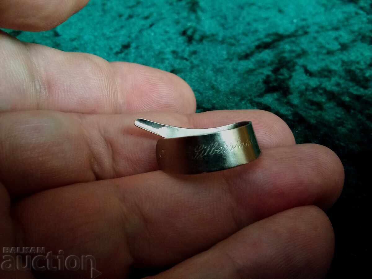 Inel pentru citar, chitară și altele, argint nichelat cu preț 8.00 BGN | € 4.09 Inel pentru citar, chitară și altele, argint nichelat cu preț 8.00 BGN | € 4.09