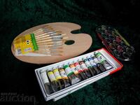 Lot pentru artiști: paletă și vopsea