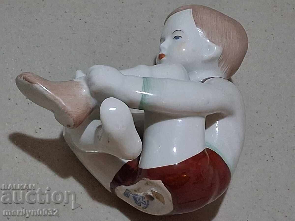Ουγγρική πορσελάνινη φιγούρα ΑΓΟΡΙ αγαλματάκι πορσελάνης - 7