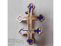 Католически знак. Емайл.