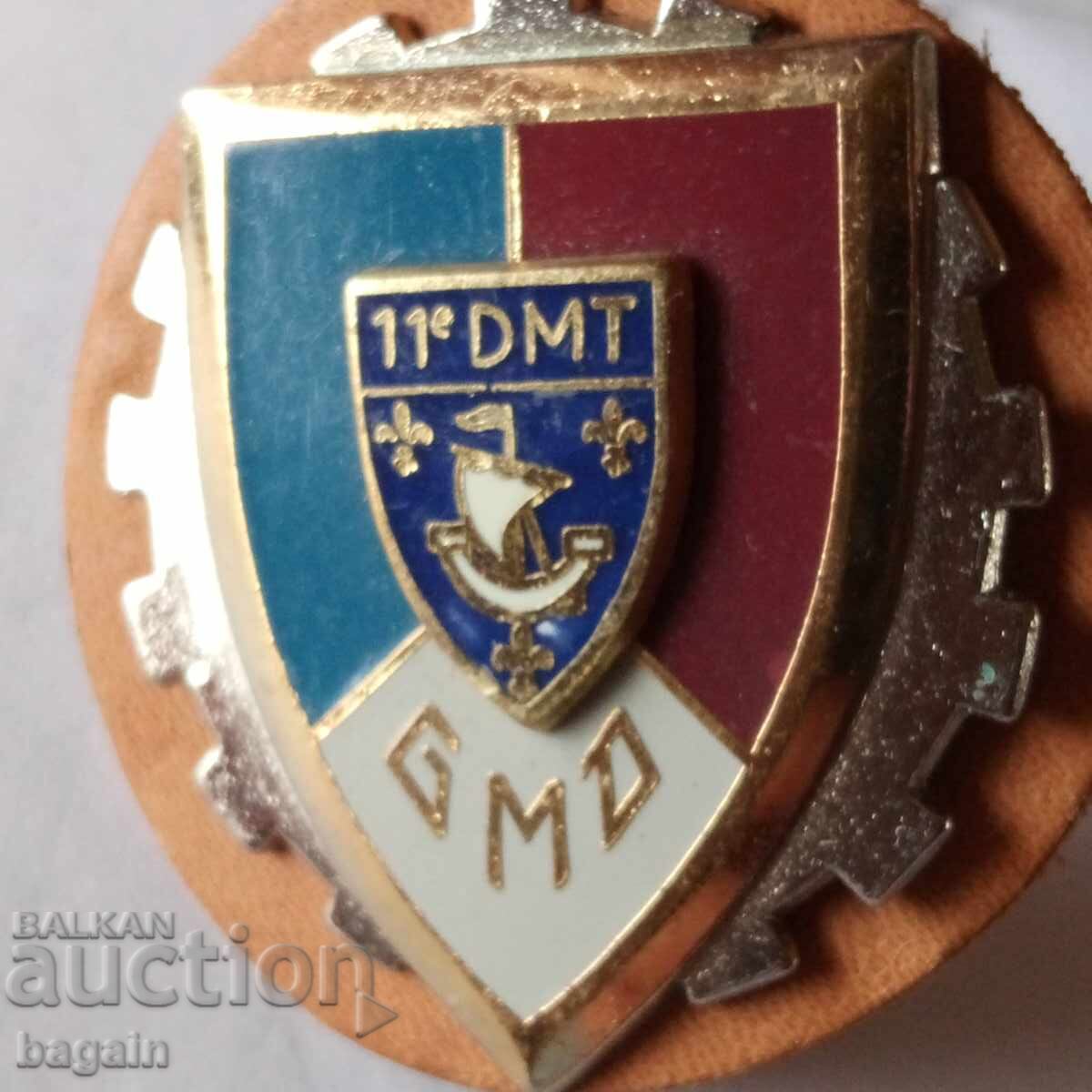 French military badge