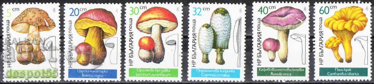 1987. Bulgaria. Edible mushrooms.