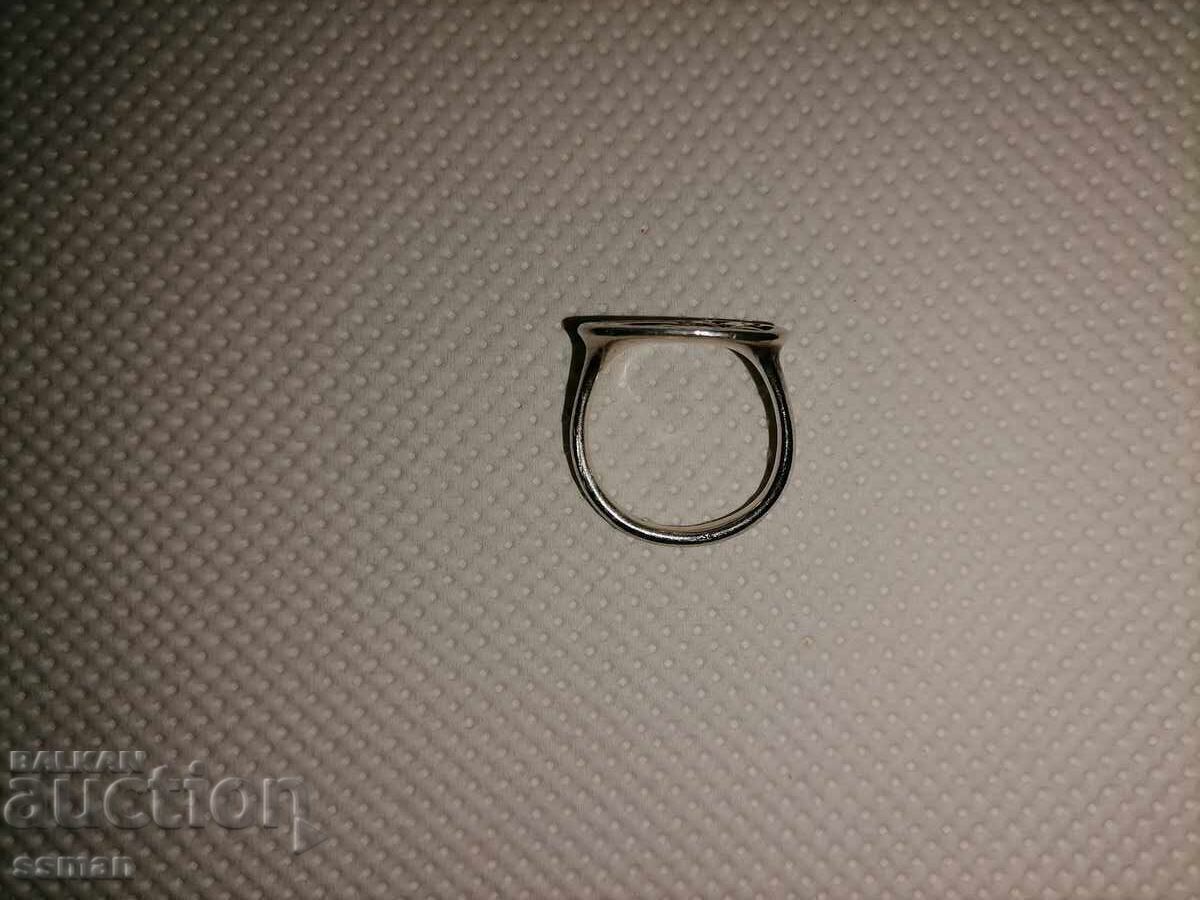 Παράδοση Ασημένιο δαχτυλίδι αντίκα σφίγγα με επιχρύσωση