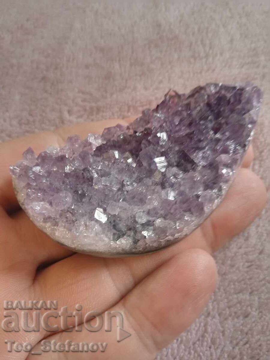 Cristale de ametist Cristale de ametist