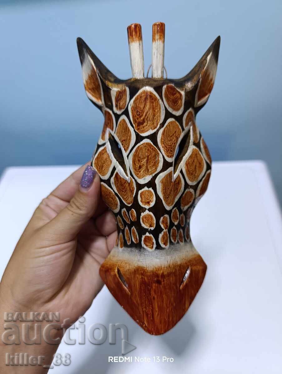 Delivery of Wooden animal mask