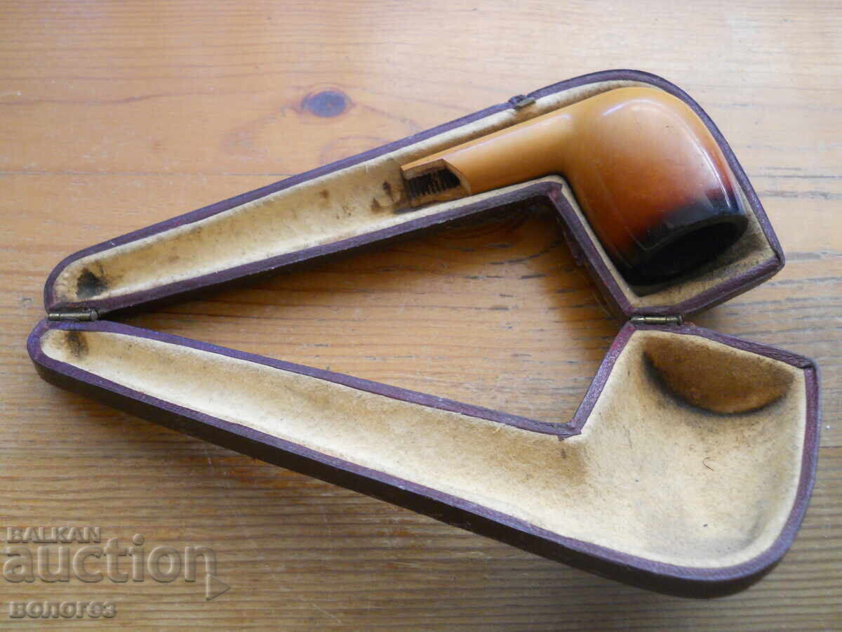 Δημοπρασία Παλιό δερμάτινο θήκη για πίπα Δημοπρασία Παλιό δερμάτινο θήκη για πίπα