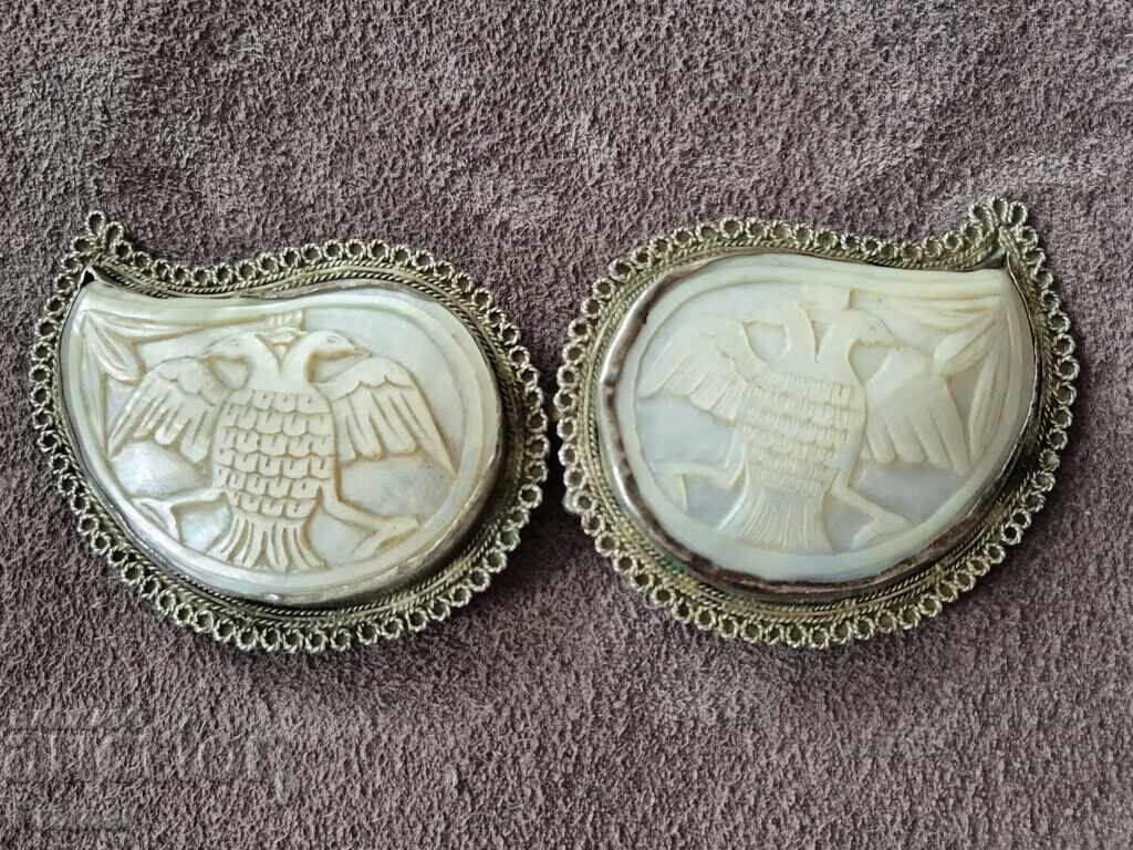 200-year-old Revival-era Kotel silver pafta (ornamental belt buckle) for traditional costume 200-year-old Revival-era Kotel silver pafta (ornamental belt buckle) for traditional costume