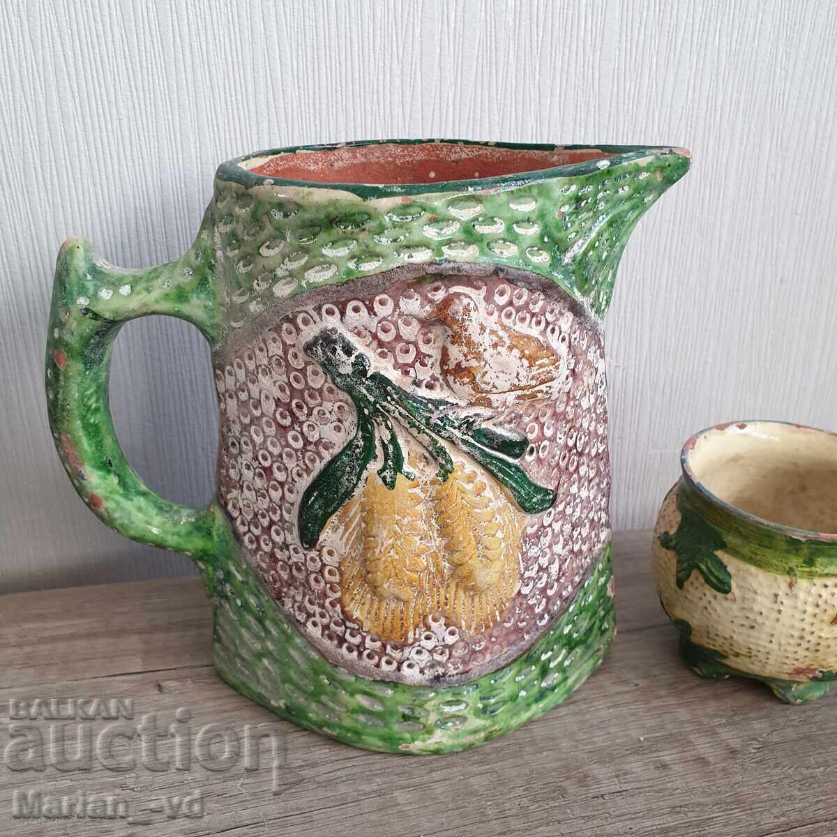 Παλαιά τρωική κεραμική κανάτα και κύπελλο με τιμή 80.00 BGN | € 40.90