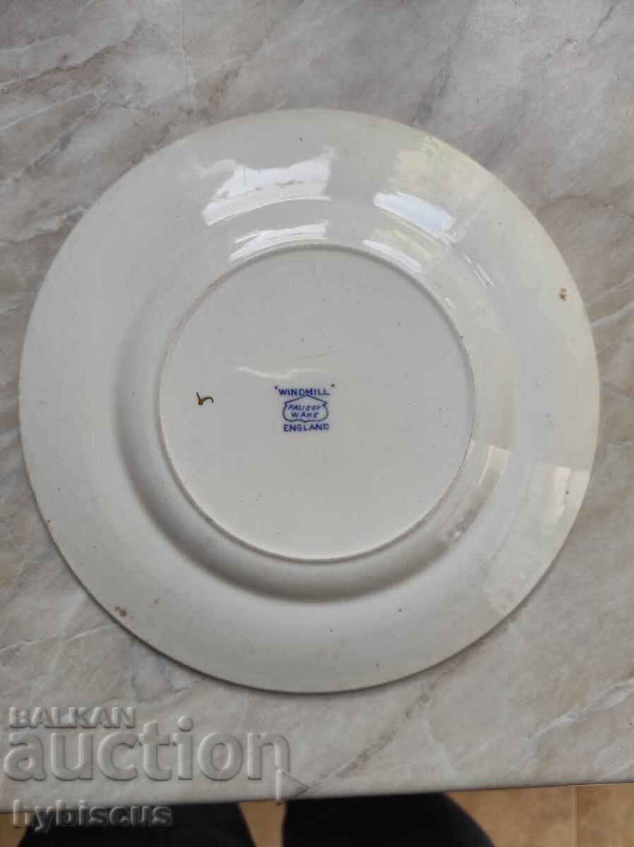 Antique English PALISSY WARE plate with a windmill with price 45.00 BGN | € 23.01 Antique English PALISSY WARE plate with a windmill with price 45.00 BGN | € 23.01