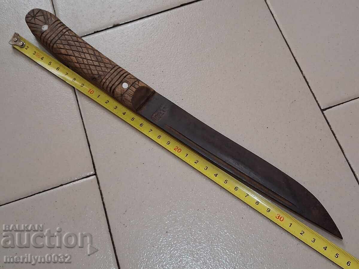 Χειροποίητο σφυρήλατο μαχαίρι με σφραγίδα μάστορα που ανήκε σε αναρχικό με τιμή 199.00 BGN | € 101.75